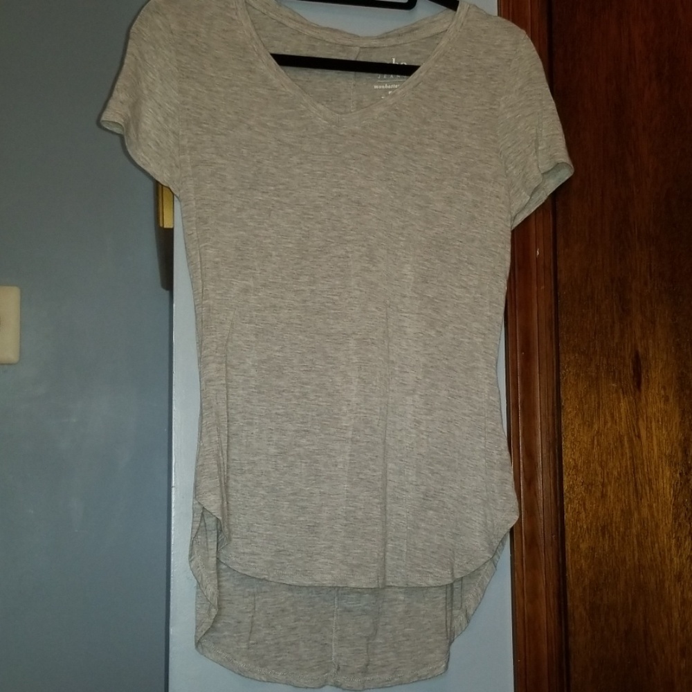 NY & CO Soho grey tee